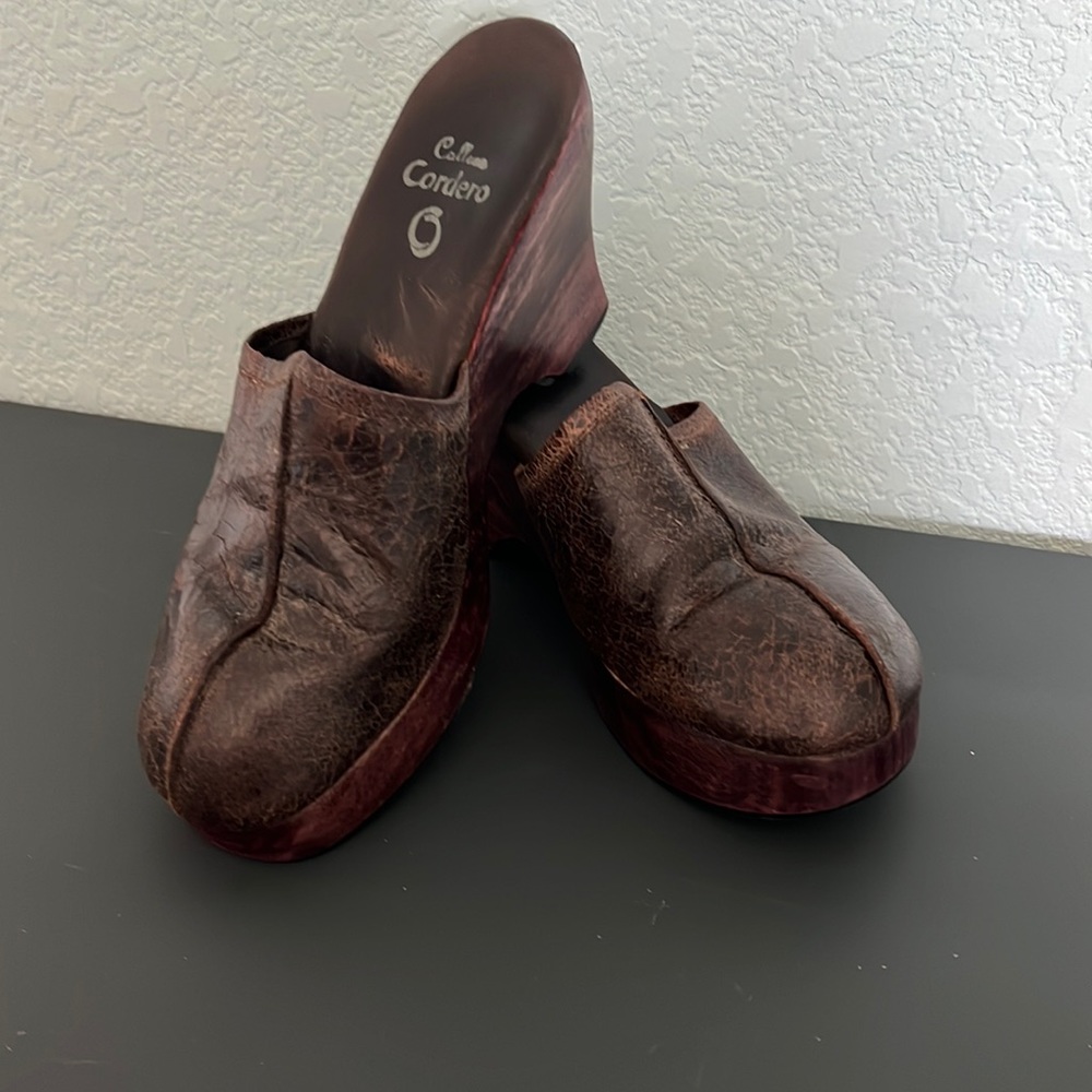 Calleen Cordero handmade leather clog wedges - size 9 - new